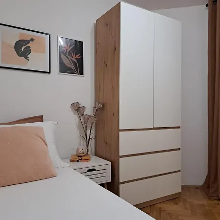 Ocean Apartment