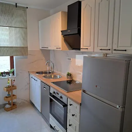 Ocean Apartment Jesenice (Split-Dalmatia)