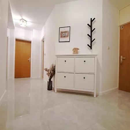 Ocean Apartment *