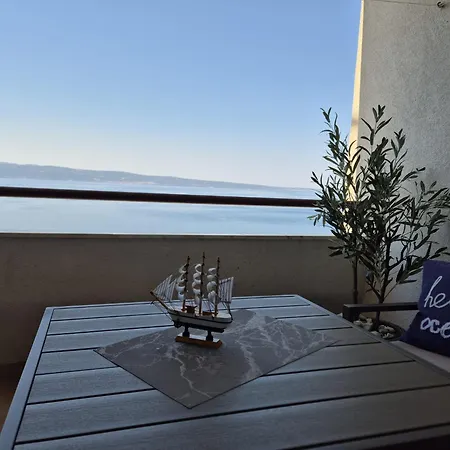 Ocean * Jesenice (Split-Dalmatia)