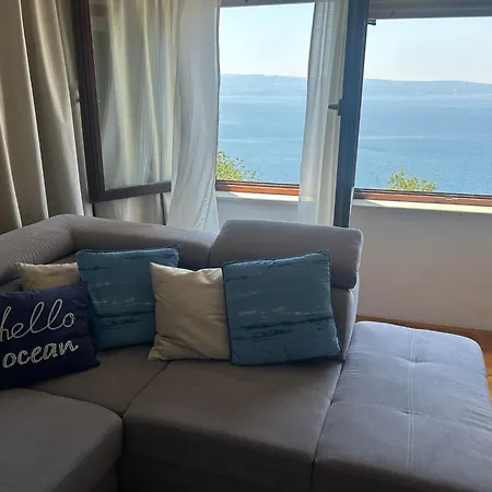 Ocean Apartment