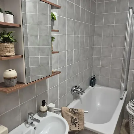 Ocean Apartment
